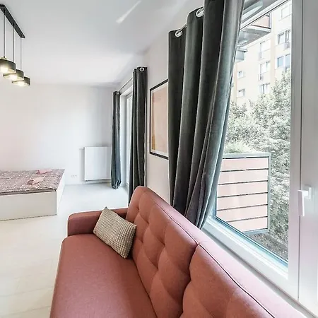 Urbannestgroup - Center - Sienna 65 Warsaw