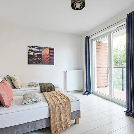 Urban Nest - Center - Ac - Sienna 65 *