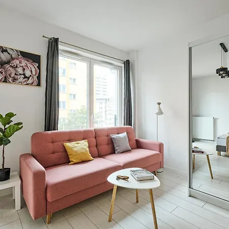 Urban Nest - Center - Ac - Sienna 65 アパート ワルシャワ