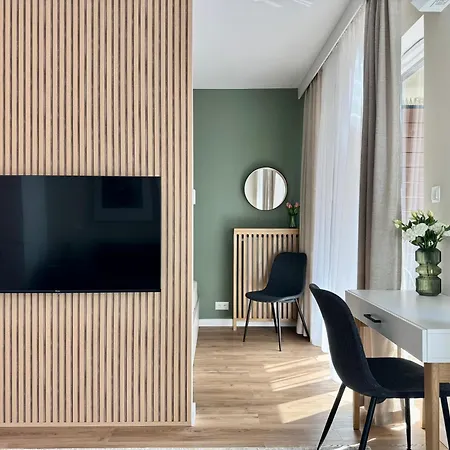 Urban Nest - Center - Ac - Sienna 65 Appartamento *