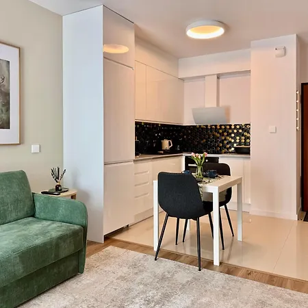 Urban Nest - Center - Ac - Sienna 65 Varsavia