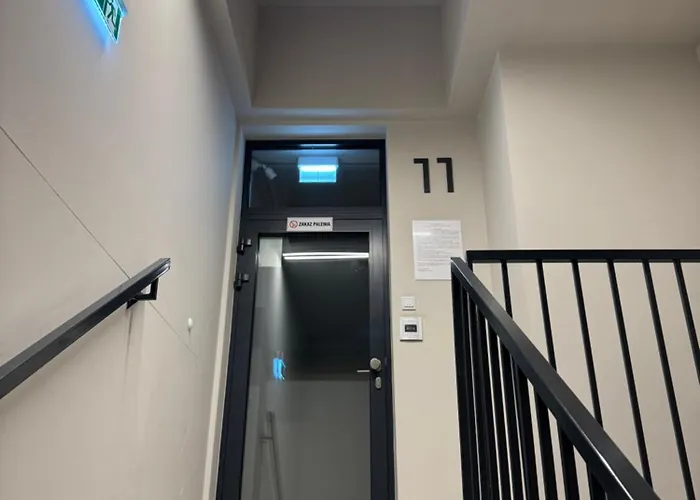 Urban Nest - Center - Ac - Sienna 65 Apartment