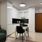 Urban Nest - Center - Ac - Sienna 65 Apartment Warschau