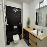 Urban Nest - Center - Ac - Sienna 65 *